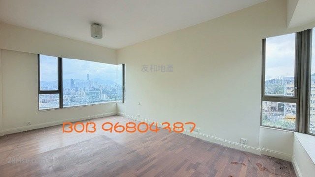 The Hamptons Rental 4 Bedrooms , 2 Bathrooms 2,003 ft²