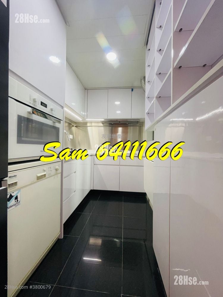 Park Avenue Rental 3 Bedrooms , 2 Bathrooms 848 ft²