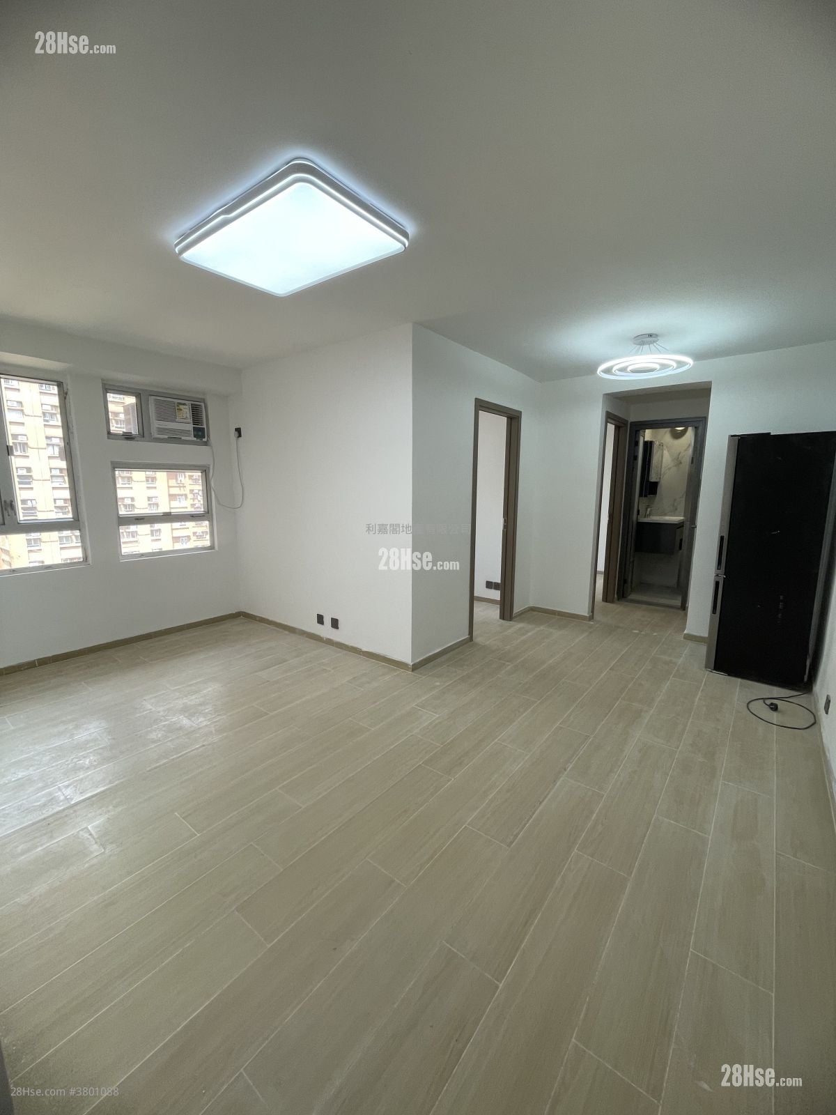 兆康苑 售盘 2 房 476 平方尺