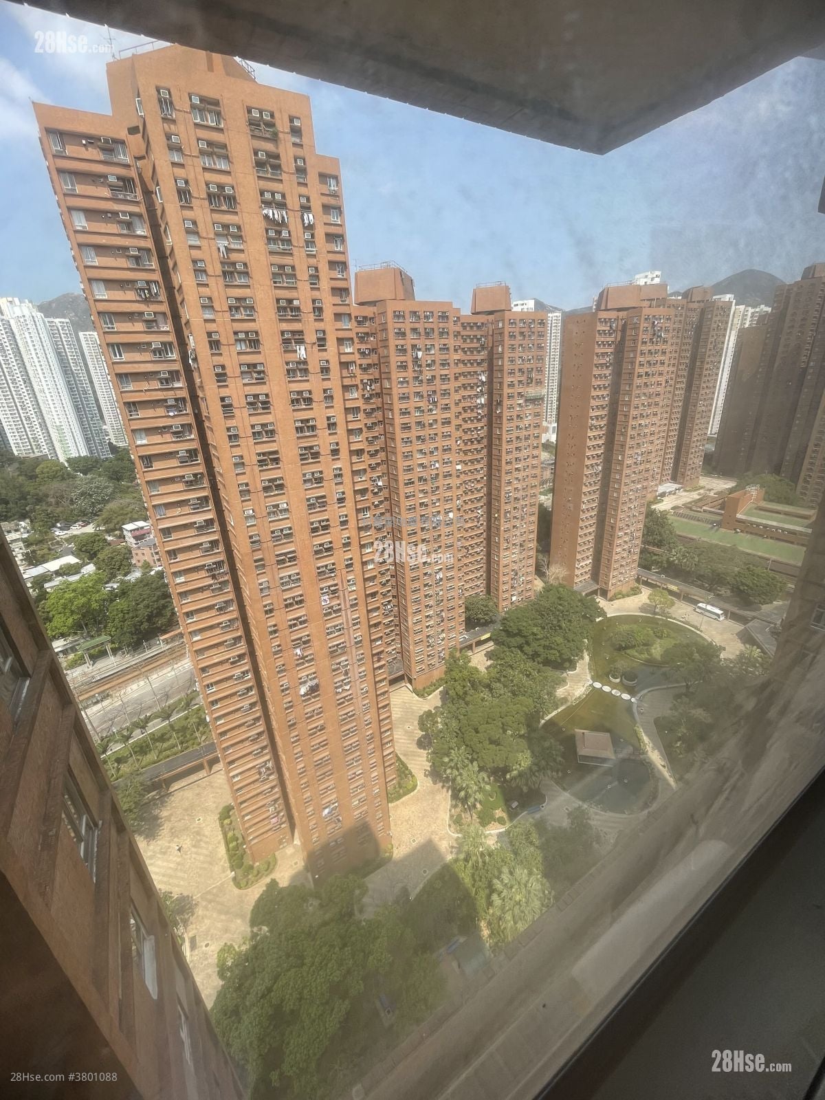 兆康苑 售盘 2 房 476 平方尺