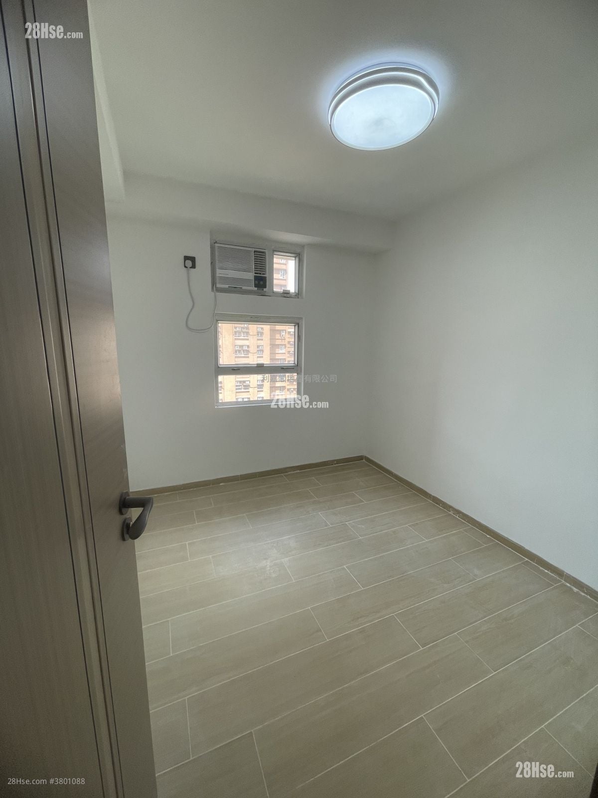 兆康苑 售盘 2 房 476 平方尺