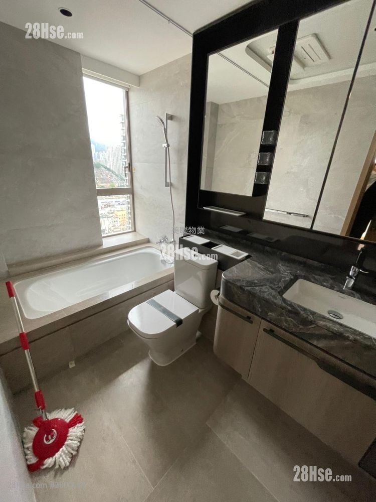 文曜 租盘 635 平方尺