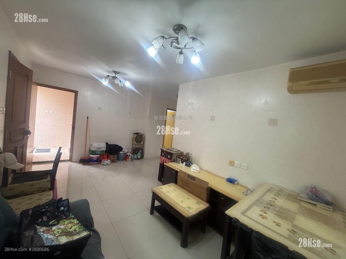 村屋 租盘 2 房 , 2 浴室 630 平方尺