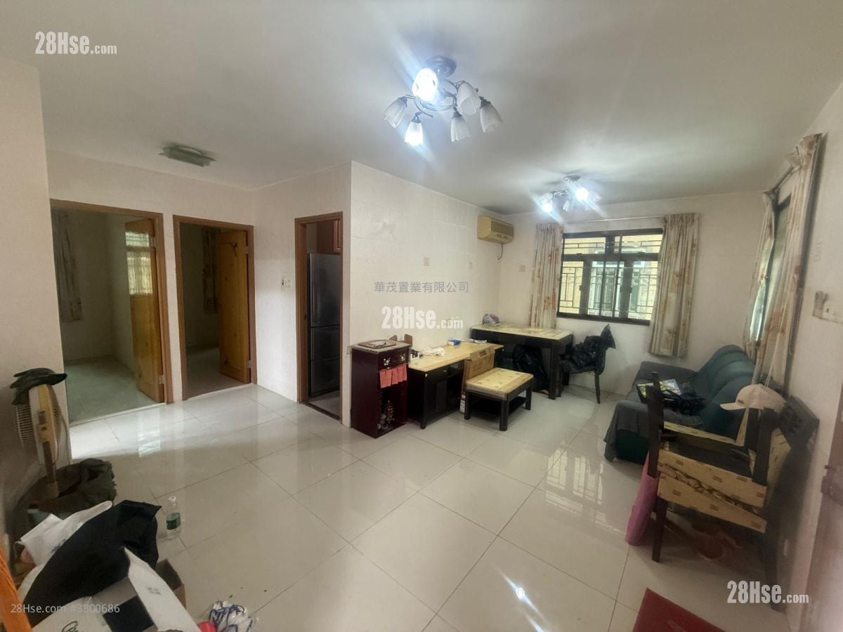 村屋 租盘 2 房 , 2 浴室 630 平方尺