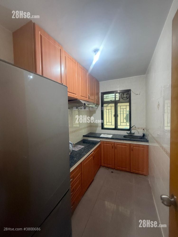 村屋 租盘 2 房 , 2 浴室 630 平方尺