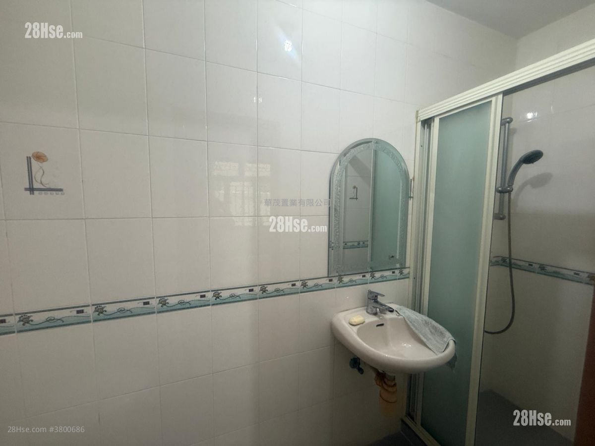 村屋 租盘 2 房 , 2 浴室 630 平方尺