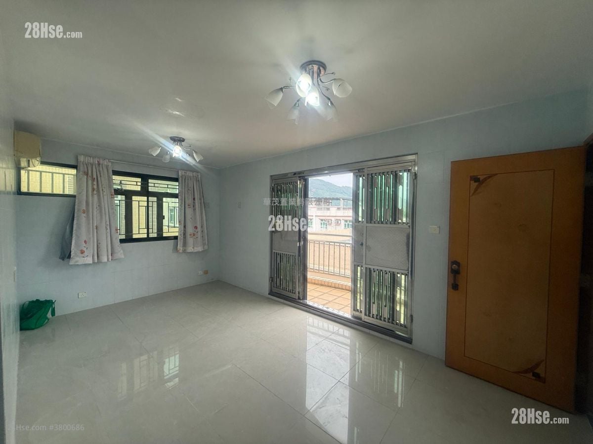 村屋 租盘 2 房 , 2 浴室 630 平方尺