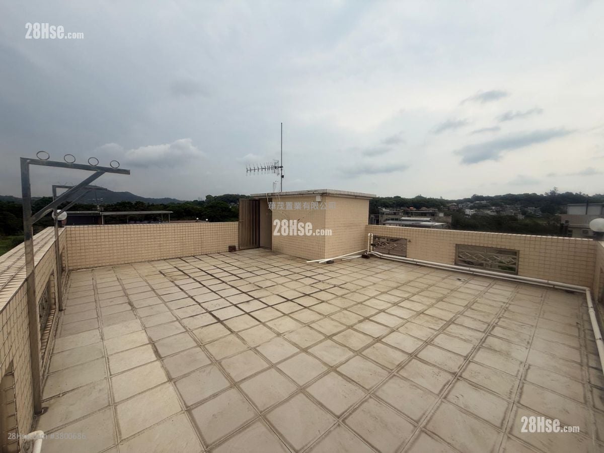 村屋 租盘 2 房 , 2 浴室 630 平方尺