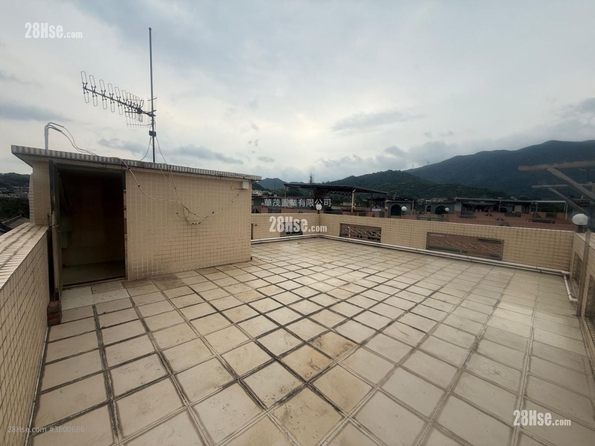 村屋 租盘 2 房 , 2 浴室 630 平方尺