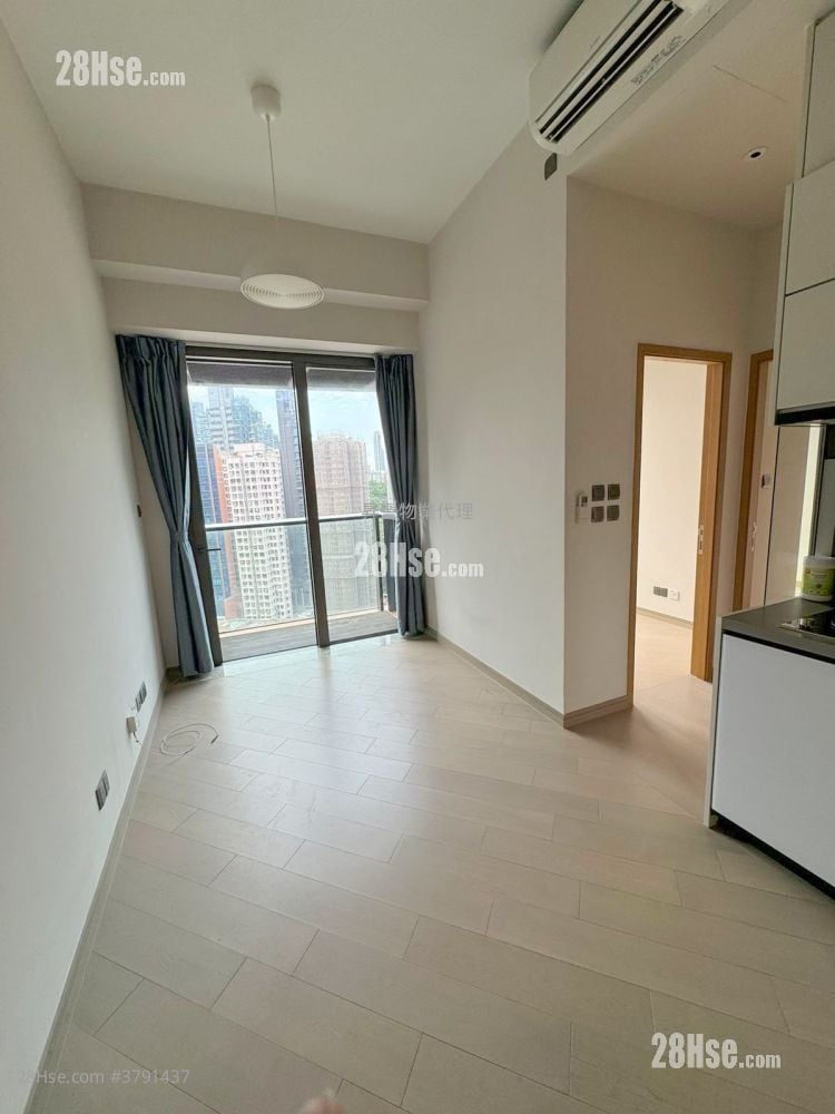 The Vantage Rental 2 Bedrooms , 1 Bathroom 381 ft²