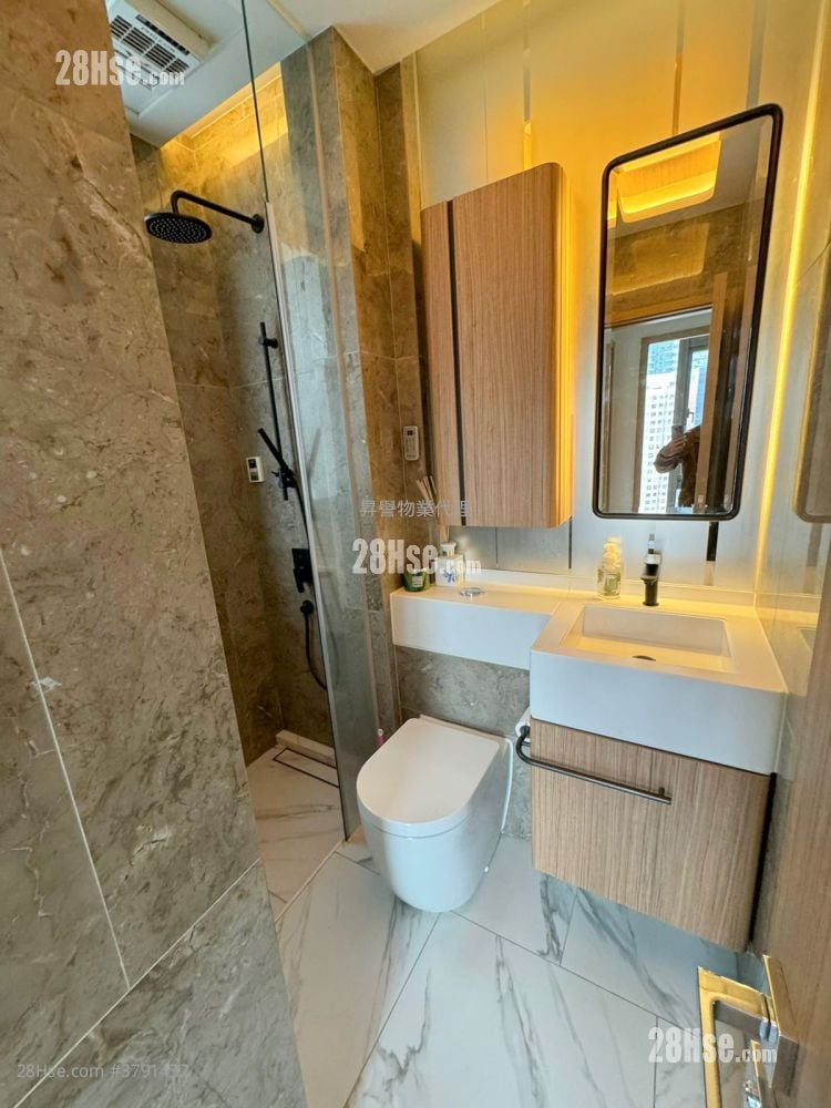 The Vantage Rental 2 Bedrooms , 1 Bathroom 381 ft²