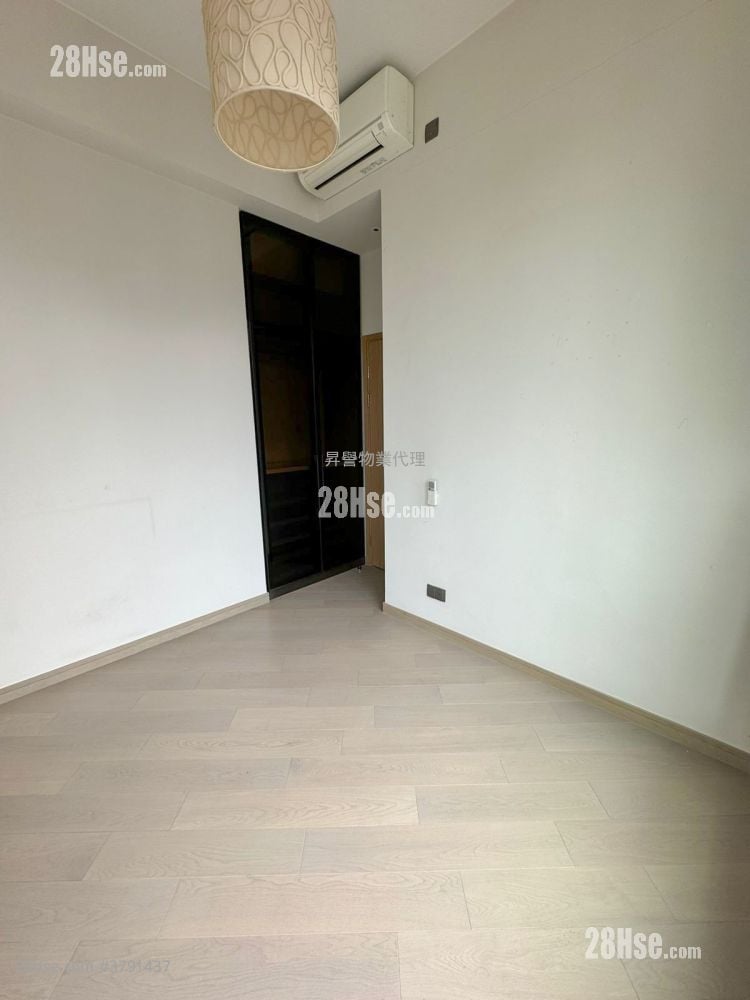 The Vantage Rental 2 Bedrooms , 1 Bathroom 381 ft²