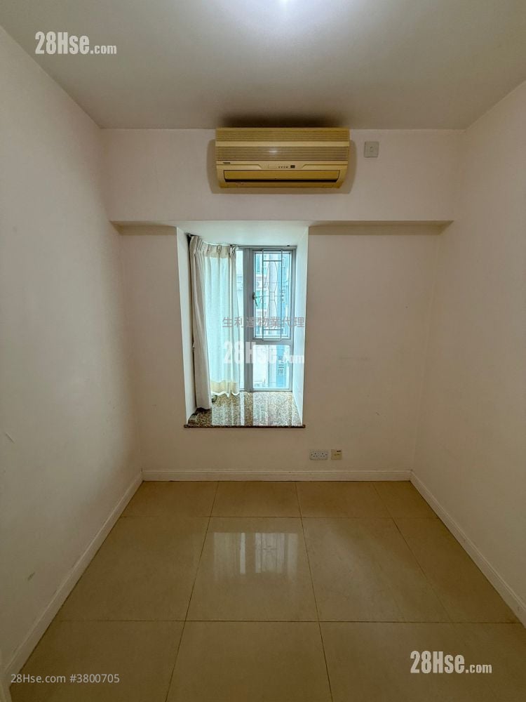 傲云峰 租盘 2 房 , 1 浴室 454 平方尺