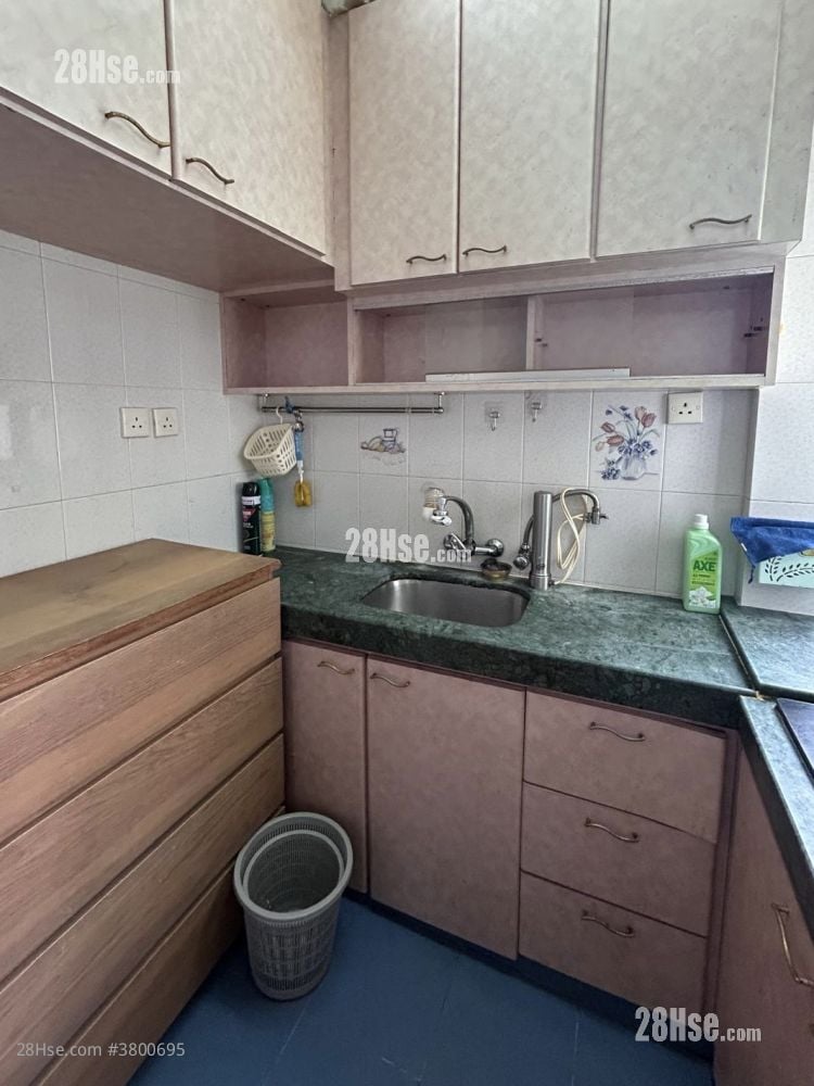 荃威花园 租盘 2 房 468 平方尺