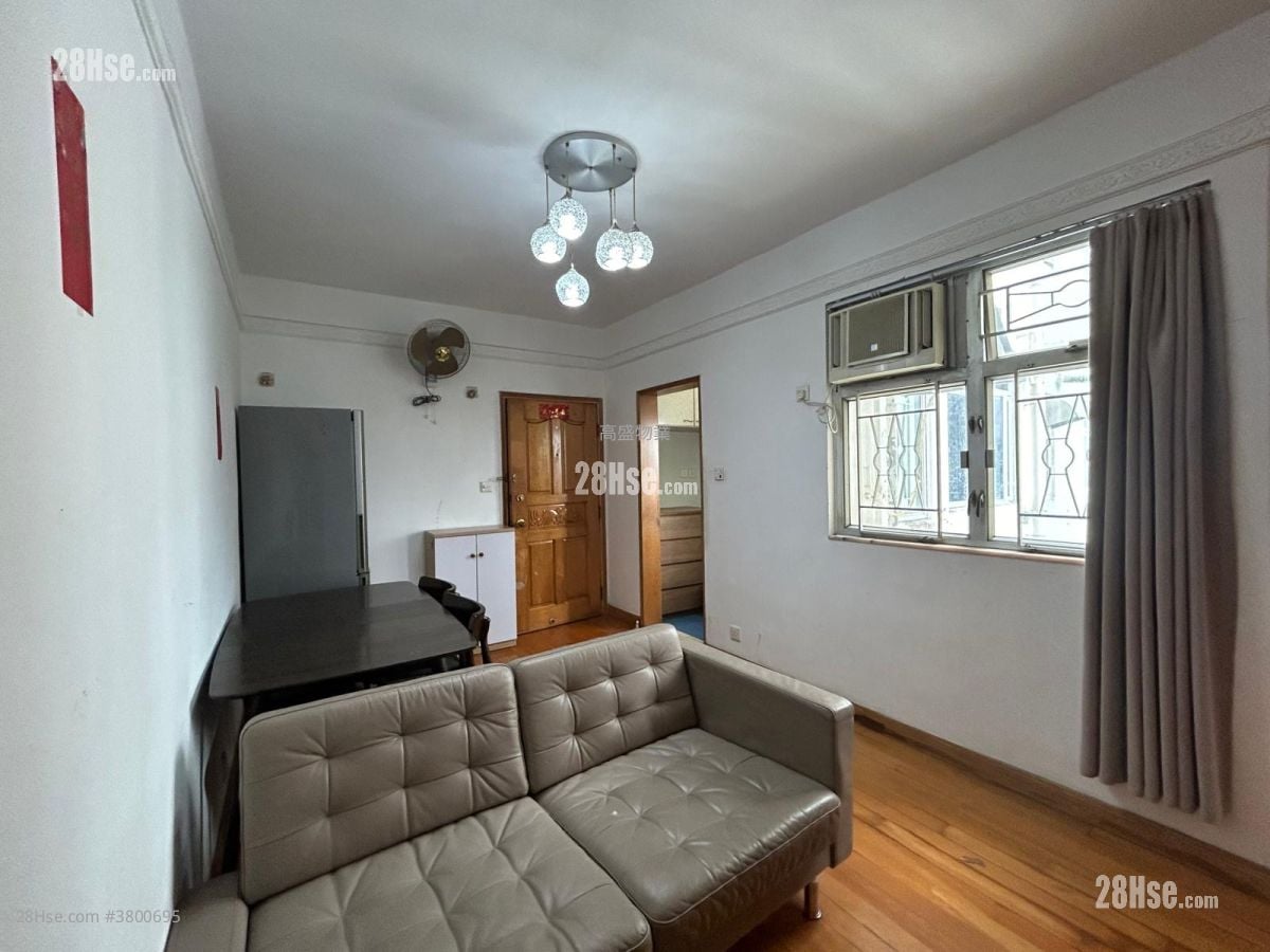 荃威花园 租盘 2 房 468 平方尺