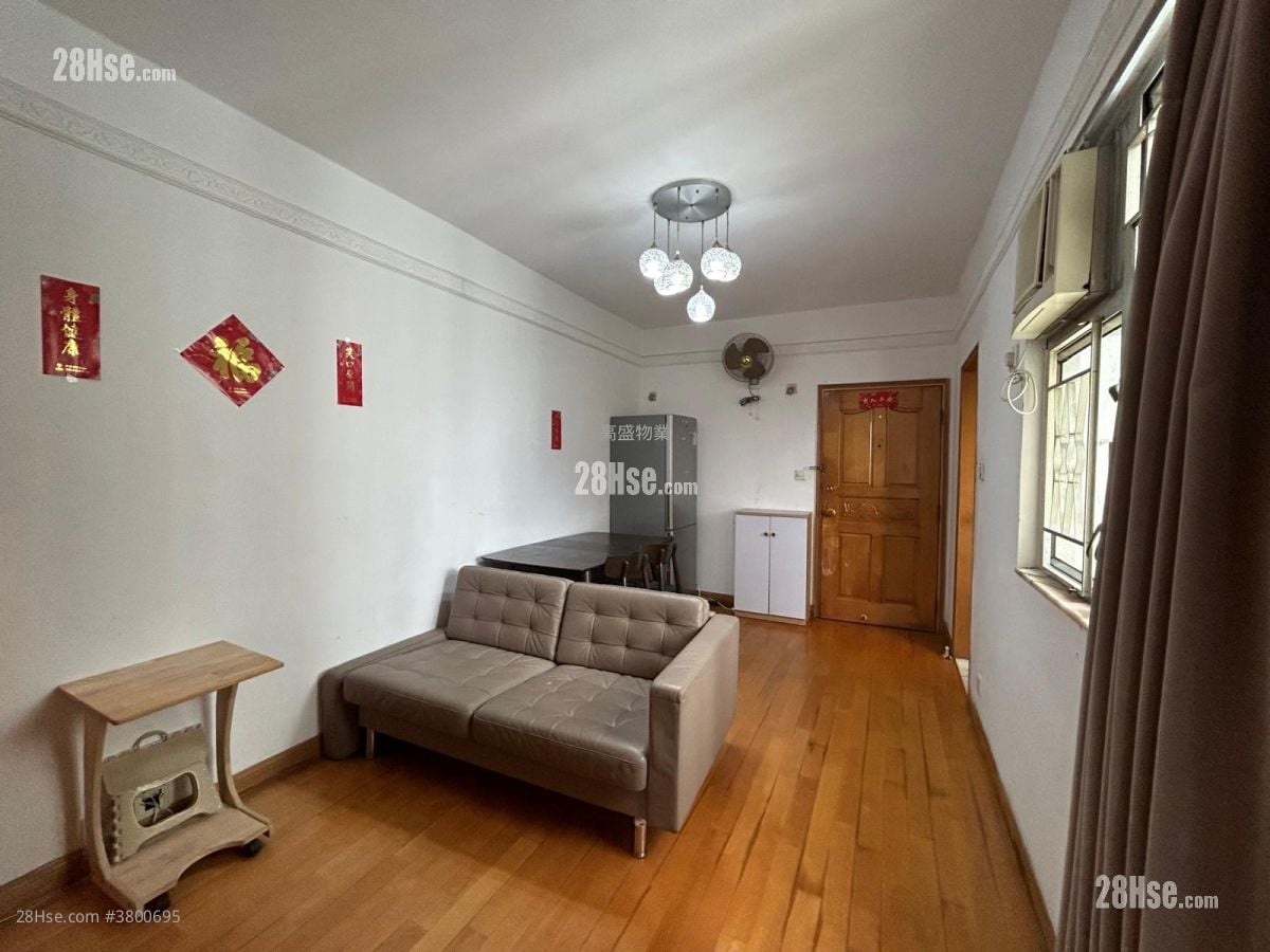 荃威花园 租盘 2 房 468 平方尺