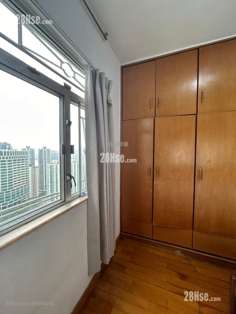 荃威花园 租盘 2 房 468 平方尺