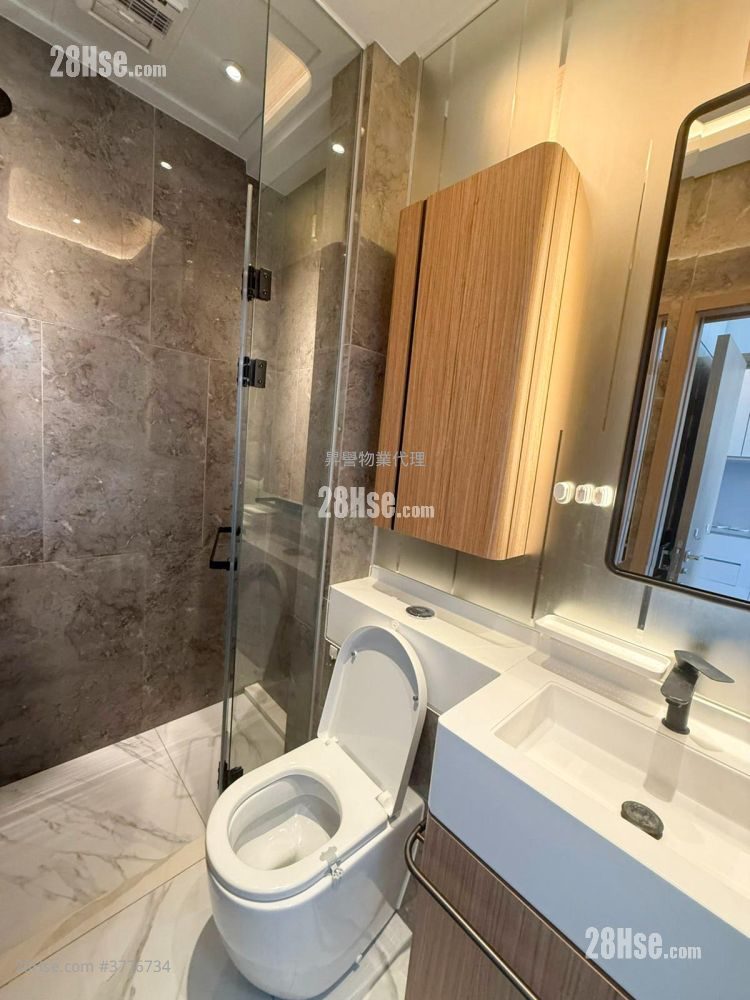 The Vantage Sell 1 Bedroom , 1 Bathroom 277 ft²