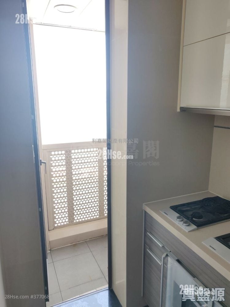 Harbour One Sell 2 Bedrooms , 2 Bathrooms 662 ft²