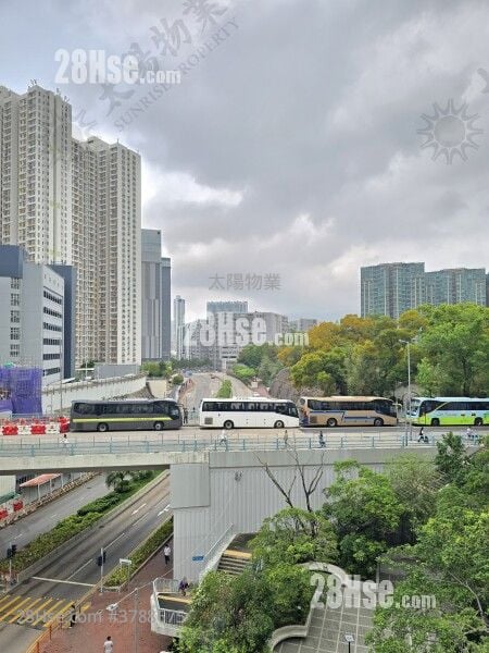 Whampoa Garden Sell 3 Bedrooms 639 ft²