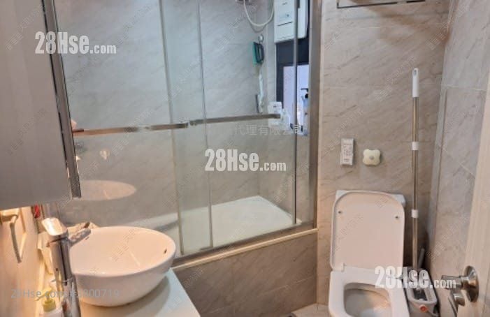 雅典居 售盘 3 房 727 平方尺