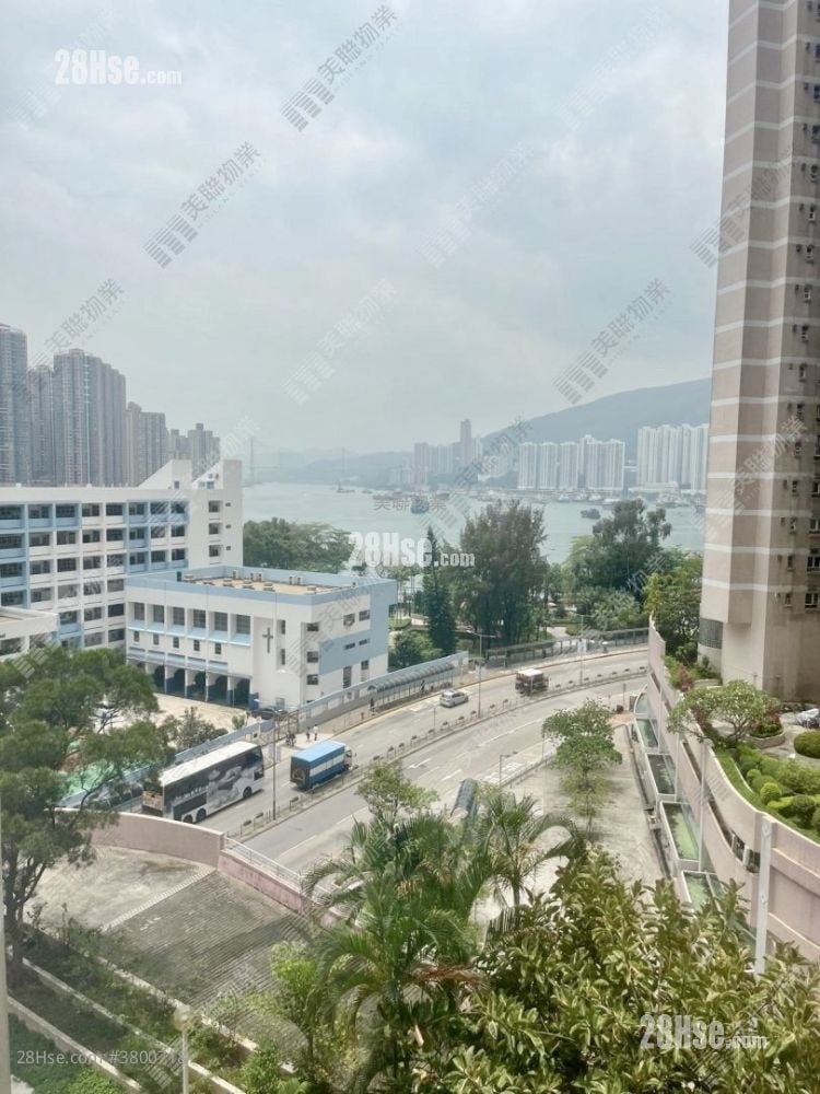 Waterside Plaza Sell 2 Bedrooms , 1 Bathroom 470 ft²