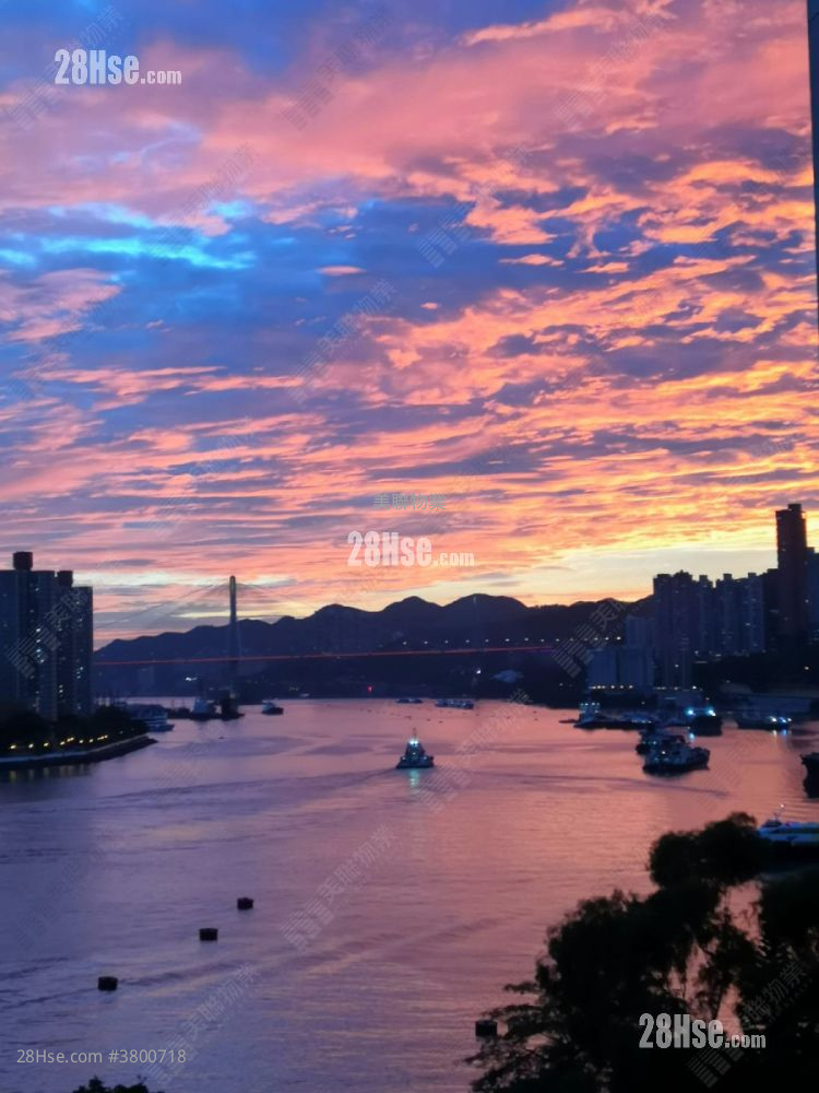 Waterside Plaza Sell 2 Bedrooms , 1 Bathroom 470 ft²