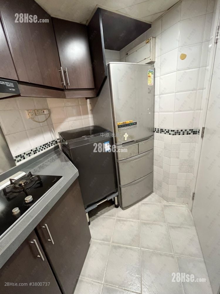 嘉湖山庄 租盘 2 房 , 1 浴室 549 平方尺