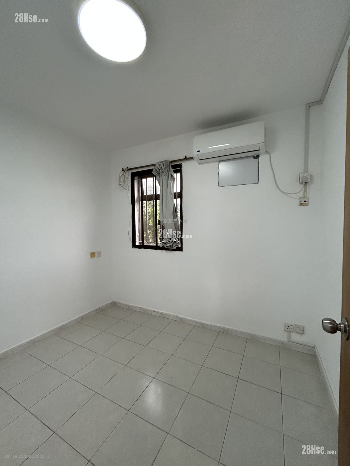 村屋 租盘 2 房 , 1 浴室 600 平方尺