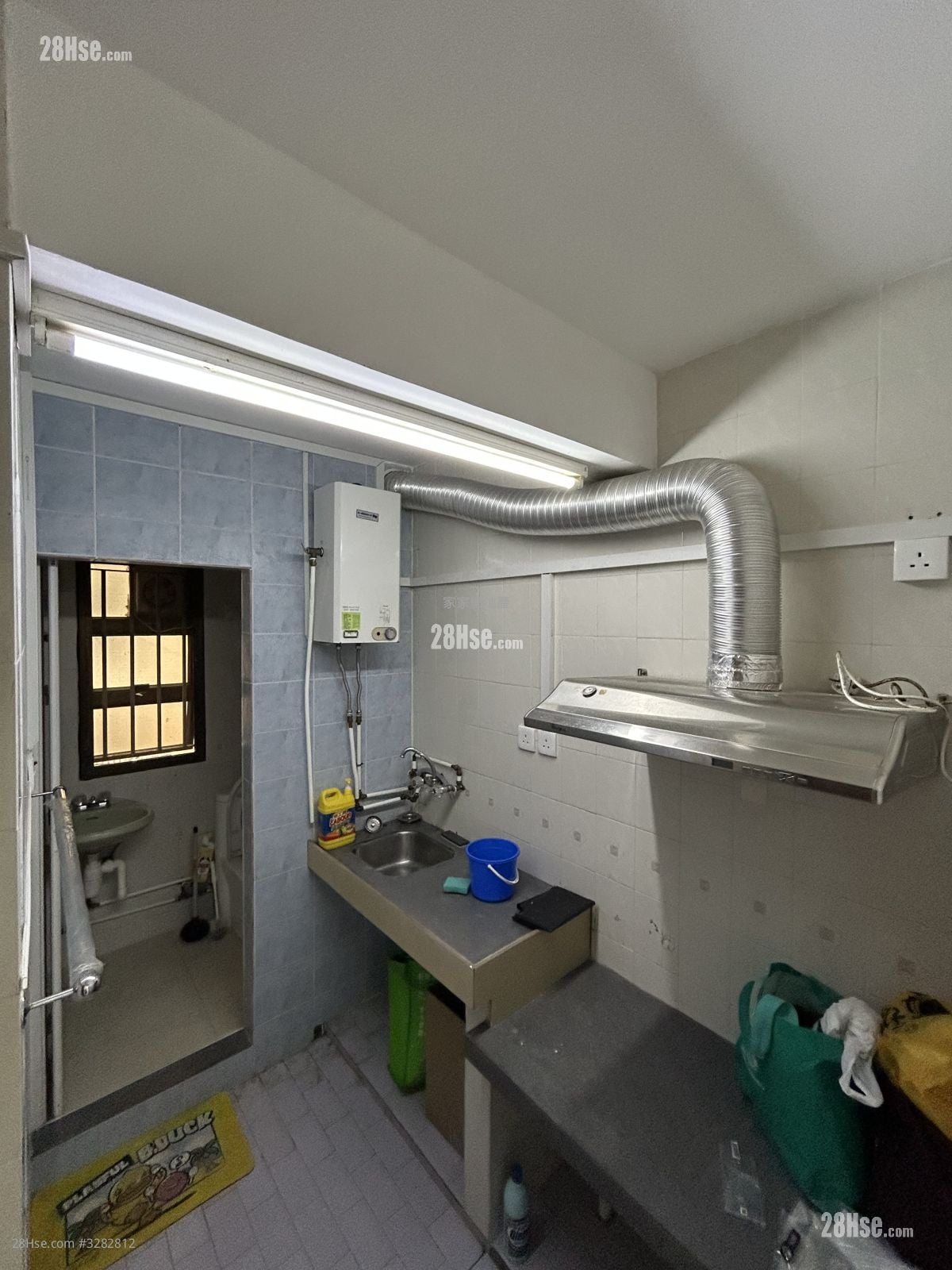 村屋 租盘 2 房 , 1 浴室 600 平方尺