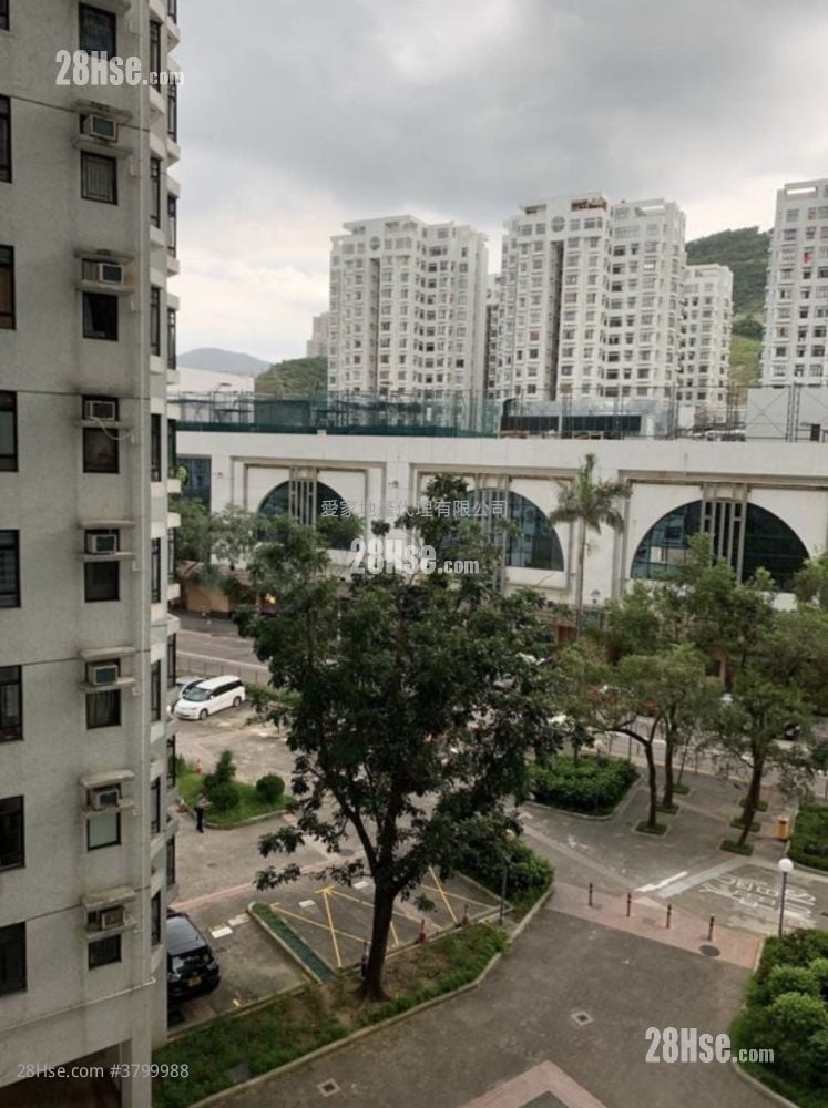 Heng Fa Chuen Sell 3 Bedrooms , 1 Bathroom 561 ft²