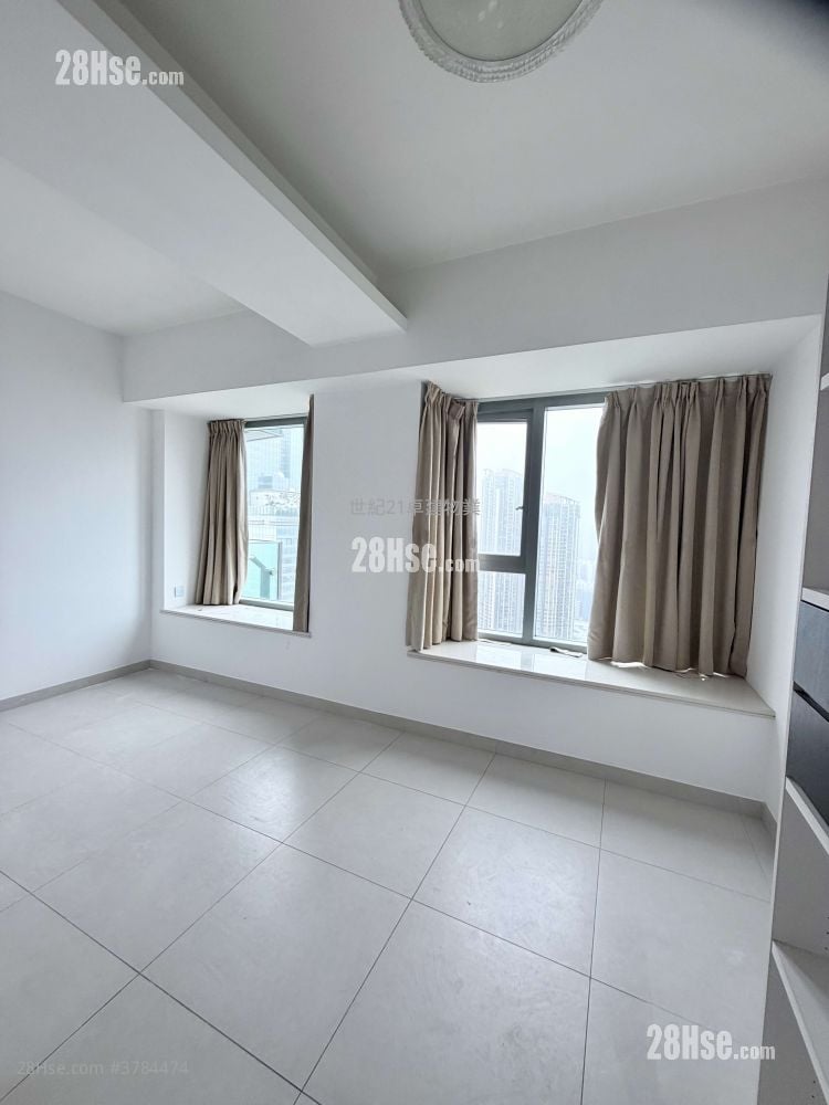 君临天下 租盘 4 房 , 4 浴室 3,174 平方尺