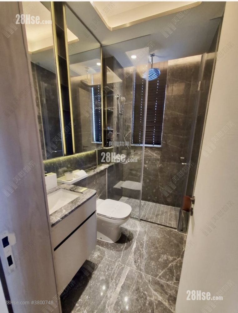 上源 租盘 5+ 房 , 5+ 浴室 2,741 平方尺