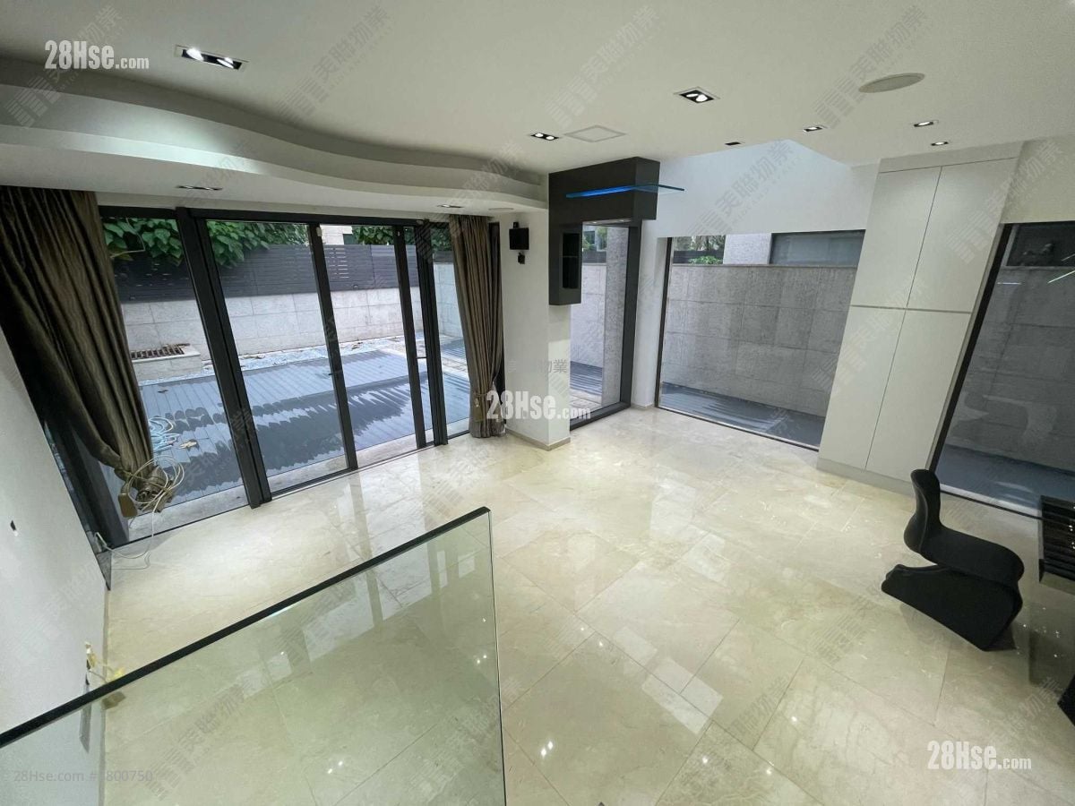 Avignon Rental 3 Bedrooms , 4 Bathrooms 1,903 ft²