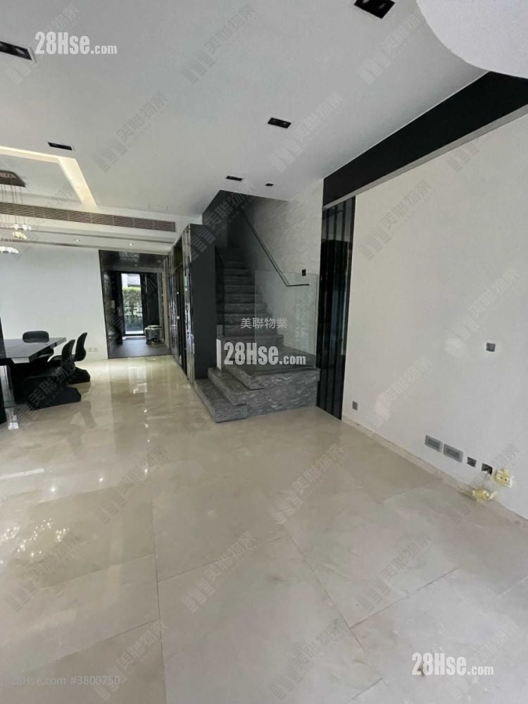 Avignon Rental 3 Bedrooms , 4 Bathrooms 1,903 ft²