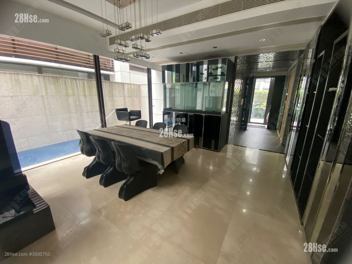 Avignon Rental 3 Bedrooms , 4 Bathrooms 1,903 ft²