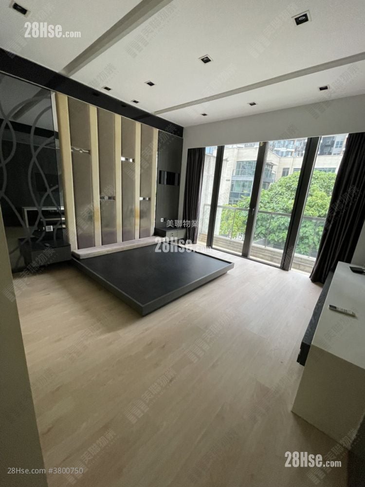 Avignon Rental 3 Bedrooms , 4 Bathrooms 1,903 ft²