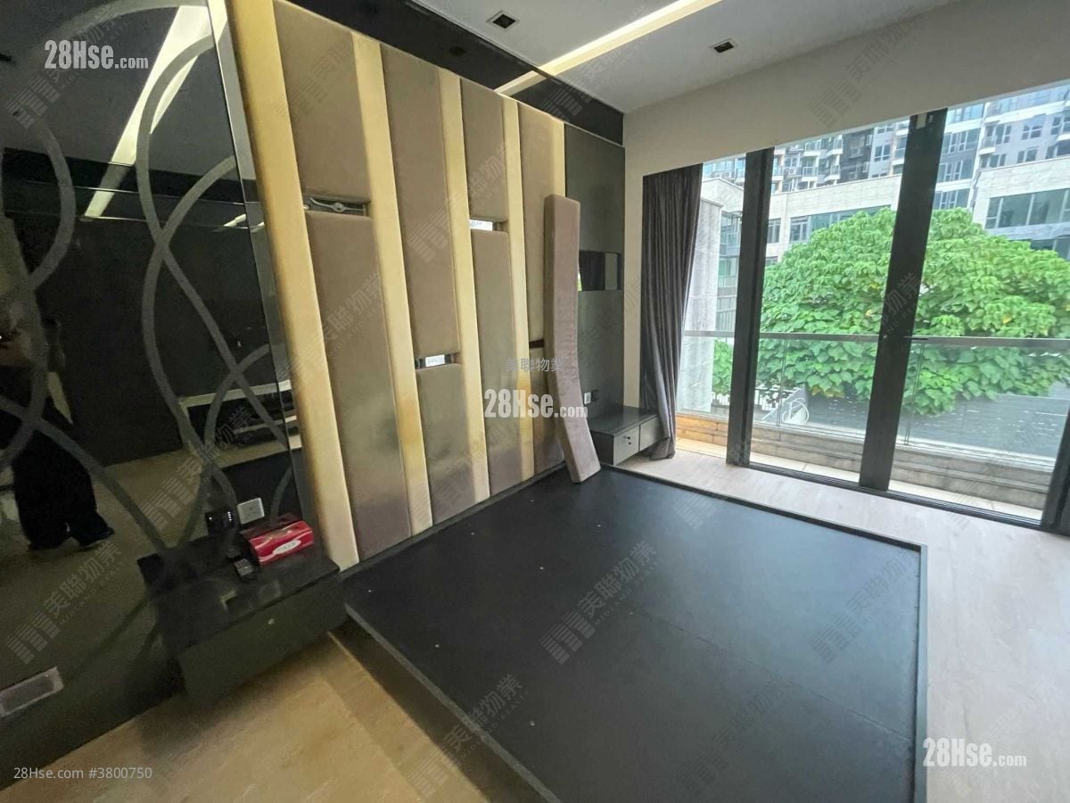 Avignon Rental 3 Bedrooms , 4 Bathrooms 1,903 ft²