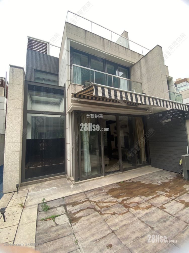 Avignon Rental 3 Bedrooms , 4 Bathrooms 1,903 ft²