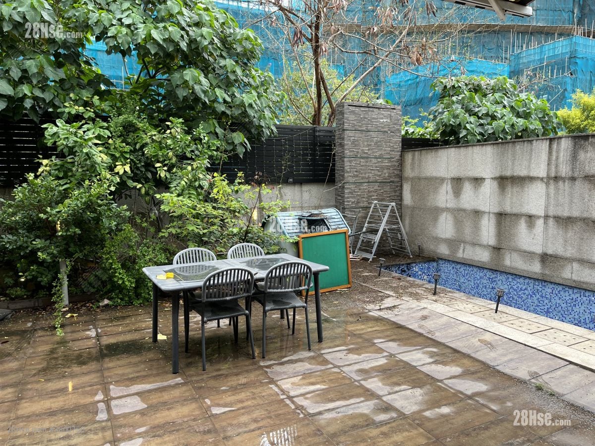 Avignon Rental 3 Bedrooms , 4 Bathrooms 1,903 ft²