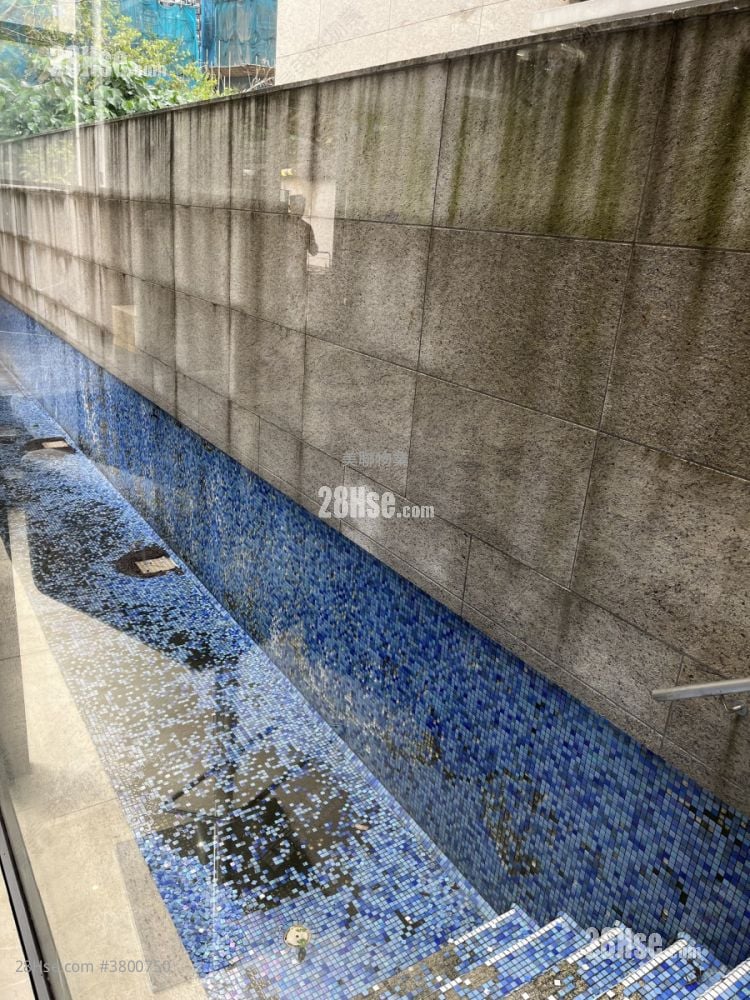 Avignon Rental 3 Bedrooms , 4 Bathrooms 1,903 ft²