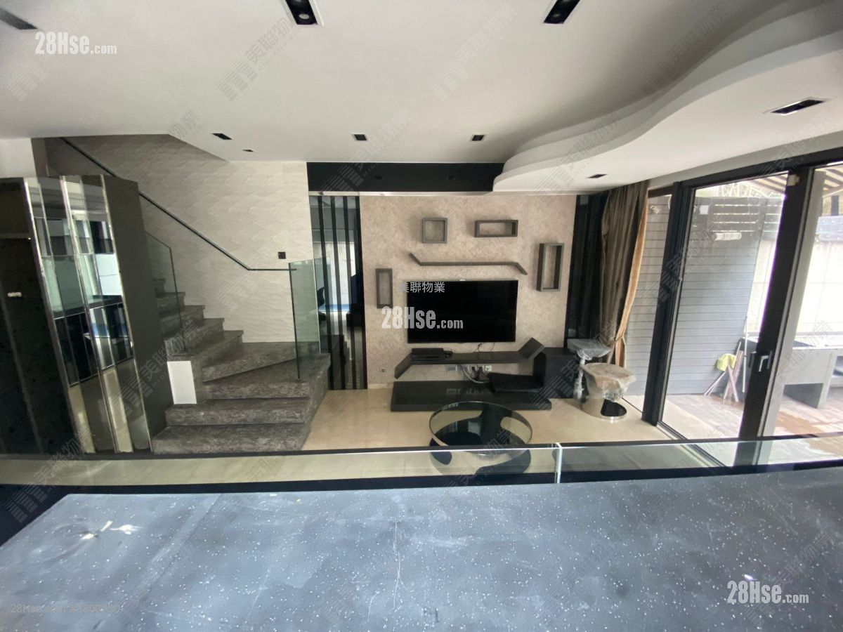 Avignon Rental 3 Bedrooms , 4 Bathrooms 1,903 ft²