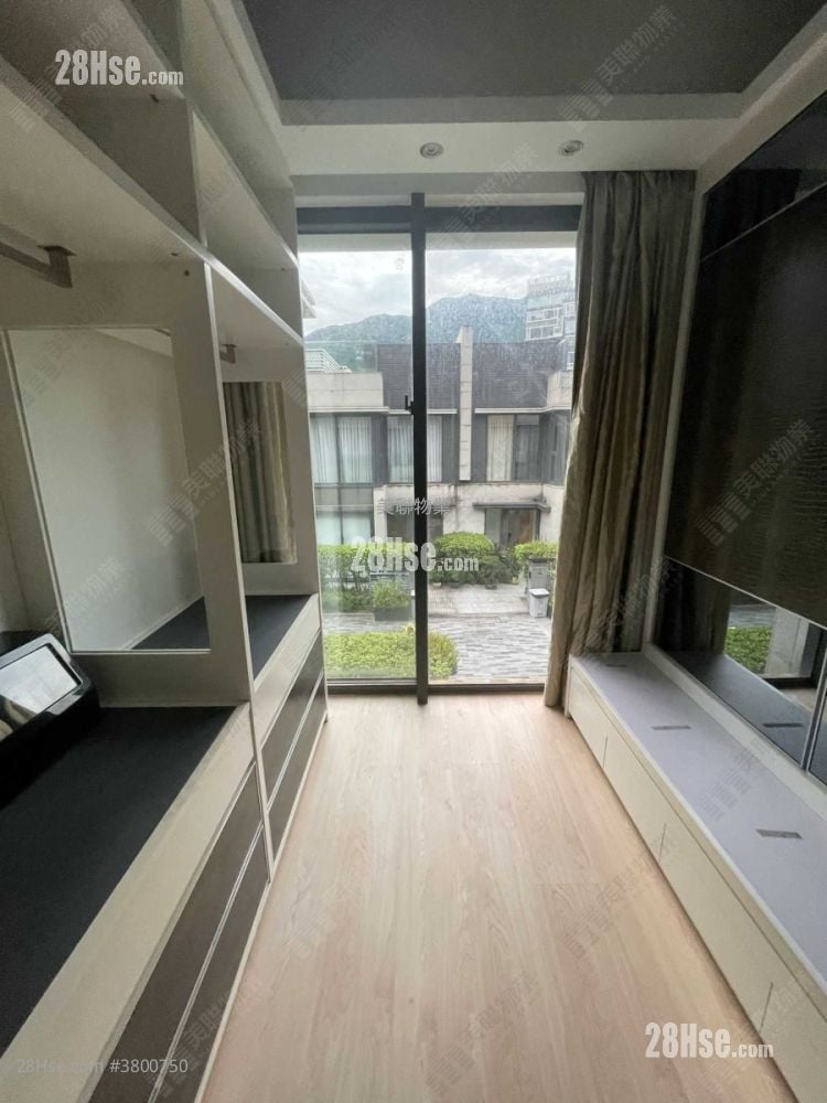 Avignon Rental 3 Bedrooms , 4 Bathrooms 1,903 ft²