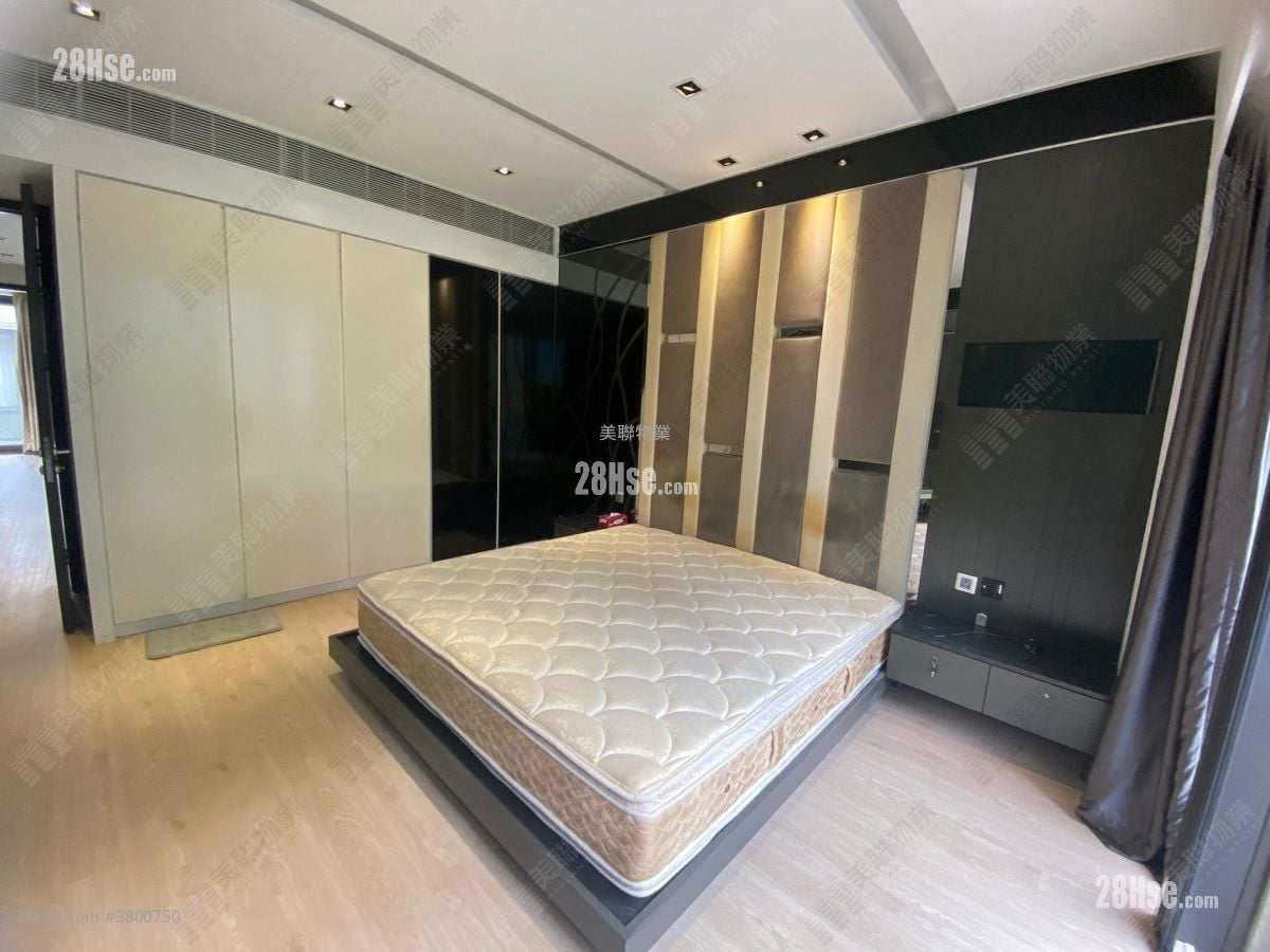 Avignon Rental 3 Bedrooms , 4 Bathrooms 1,903 ft²