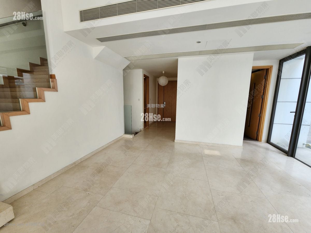 Avignon Rental 3 Bedrooms , 4 Bathrooms 2,152 ft²