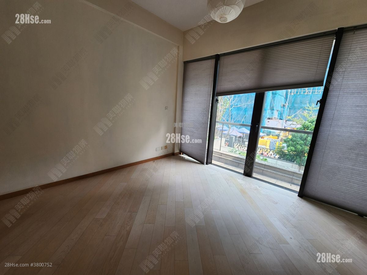 Avignon Rental 3 Bedrooms , 4 Bathrooms 2,152 ft²