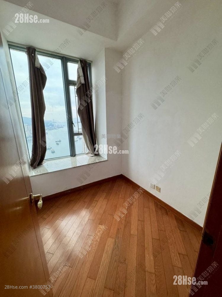 御凯 租盘 3 房 , 2 浴室 728 平方尺