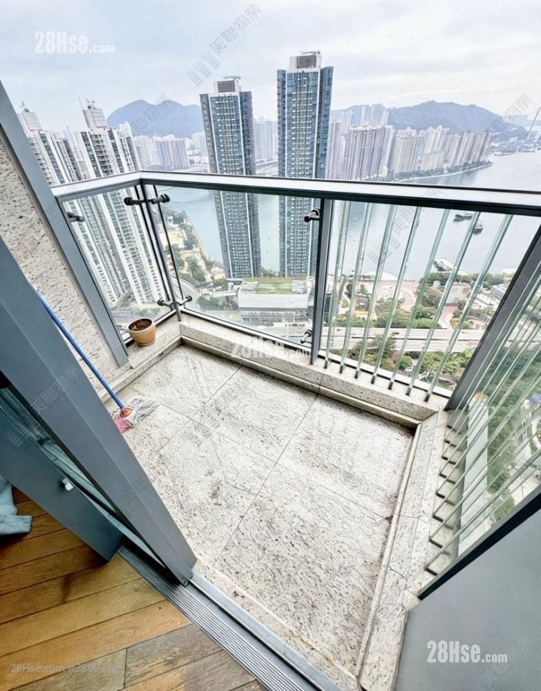 御凯 租盘 3 房 , 2 浴室 728 平方尺