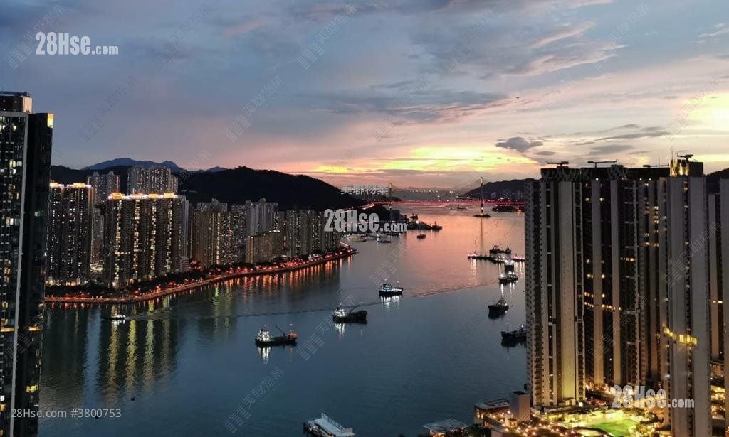 御凯 租盘 3 房 , 2 浴室 728 平方尺