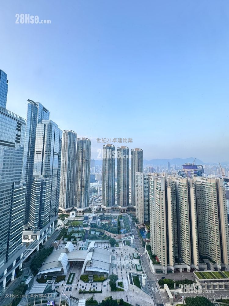 君临天下 租盘 4 房 , 4 浴室 3,174 平方尺